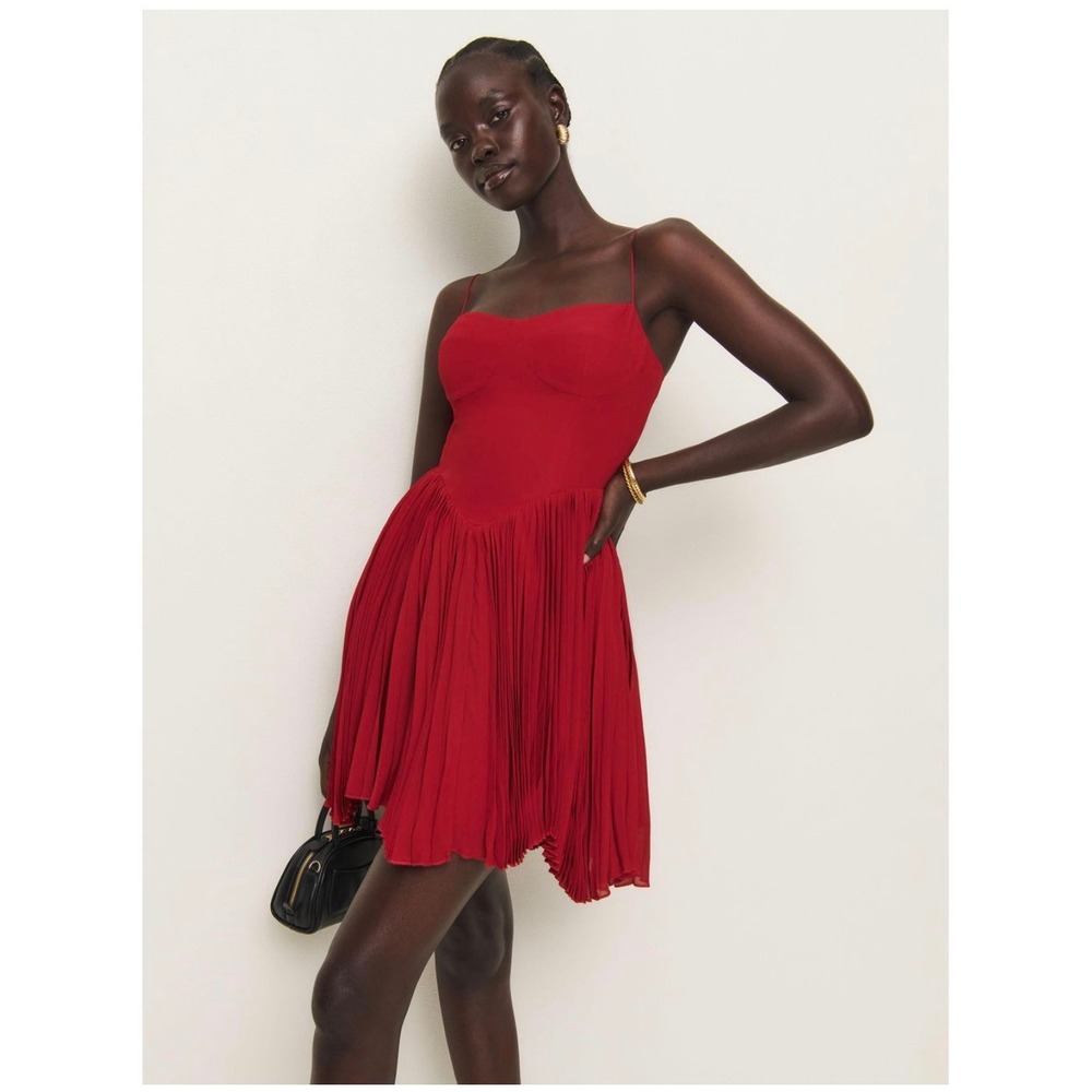 Reformation Ezlynn Dress Sangre Red Pleated Mini Fit Flare Size 6 NWT